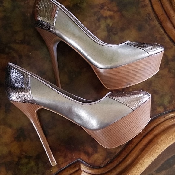 Sam Edelman Boutique heels - Picture 2 of 3